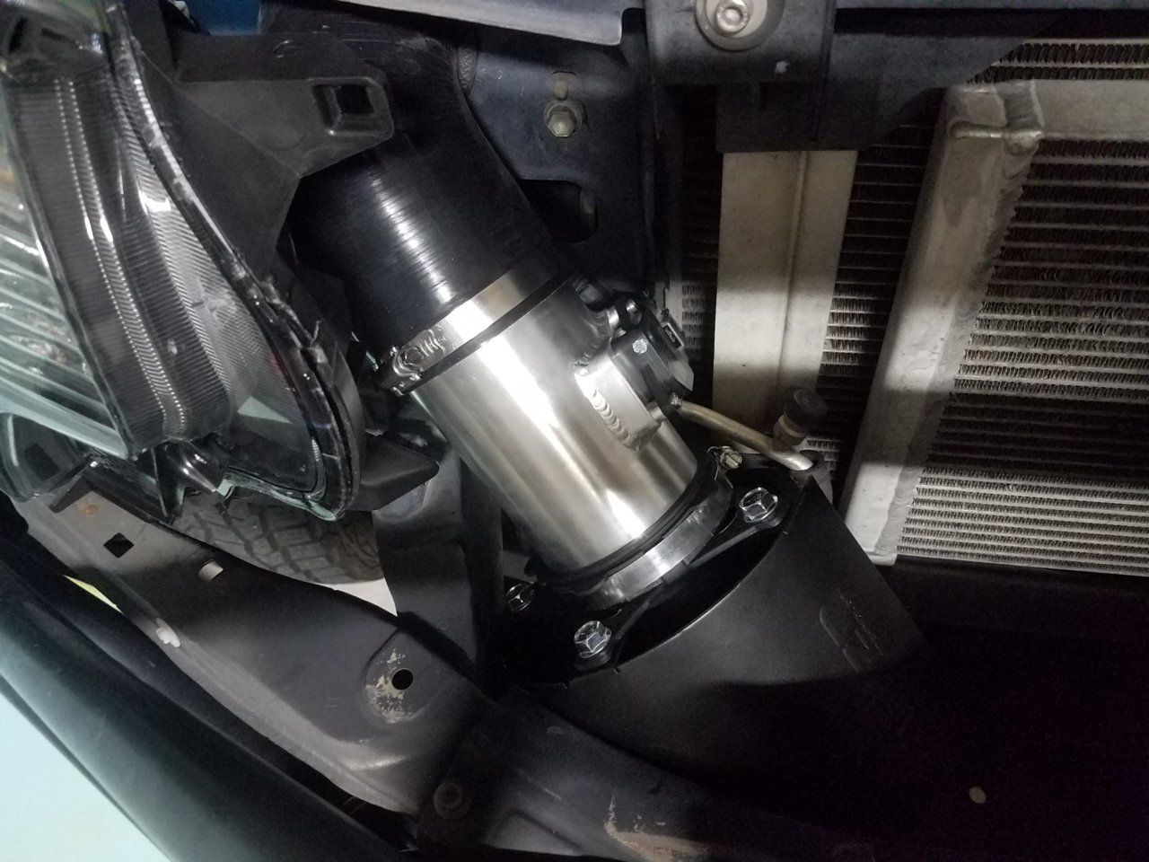 Custom URD ram air intake and 3.5