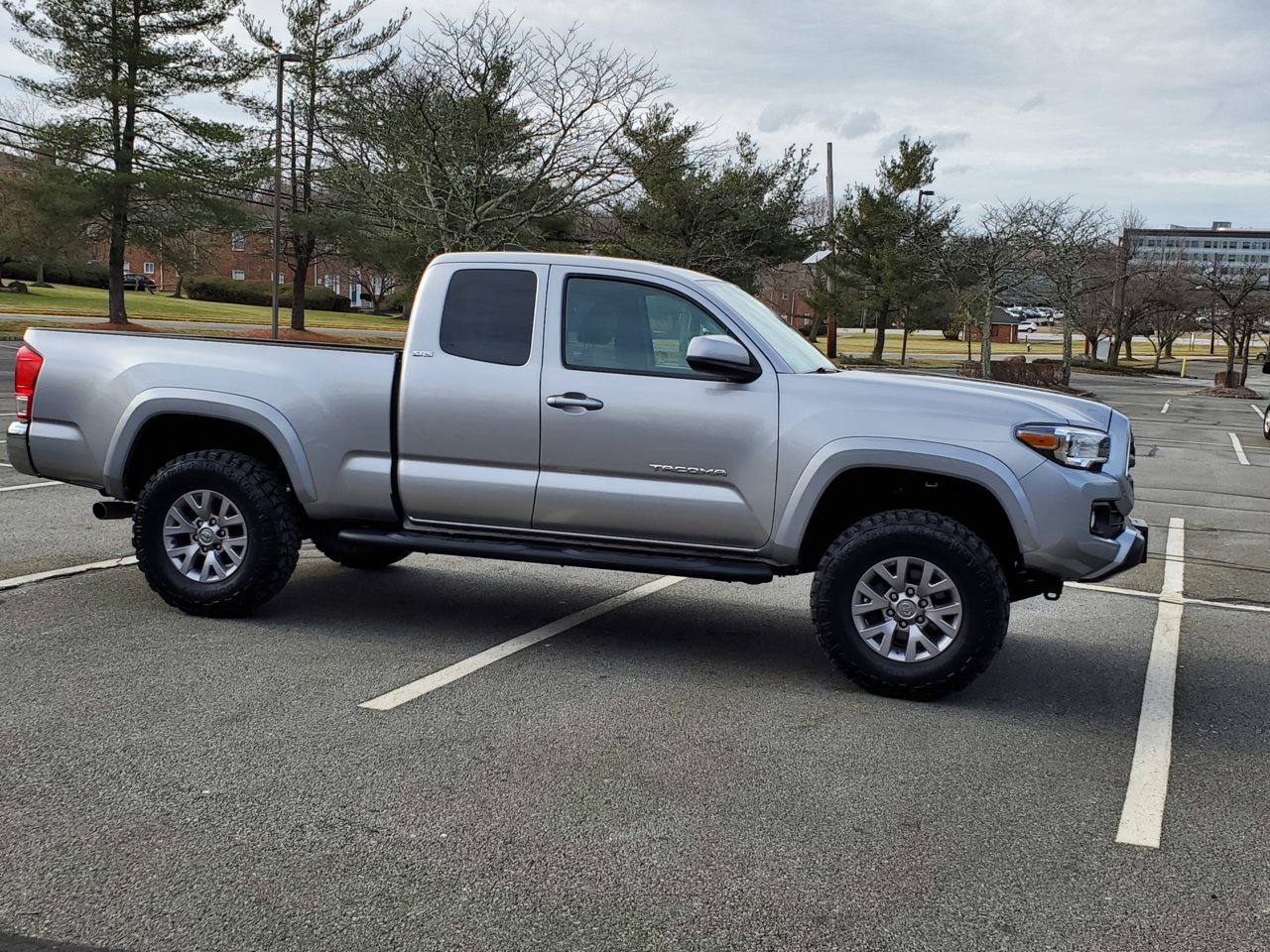 New tiers leveling kit just got done | Tacoma World