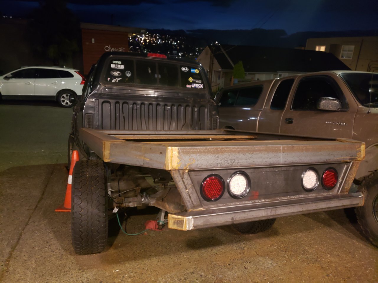 Flatbed tail deals lights