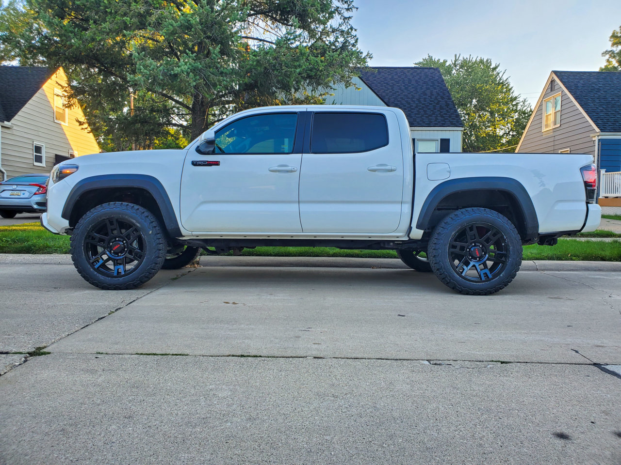 Please send pics for 20 inch black wheels to black Tacoma TRD 2016 ...