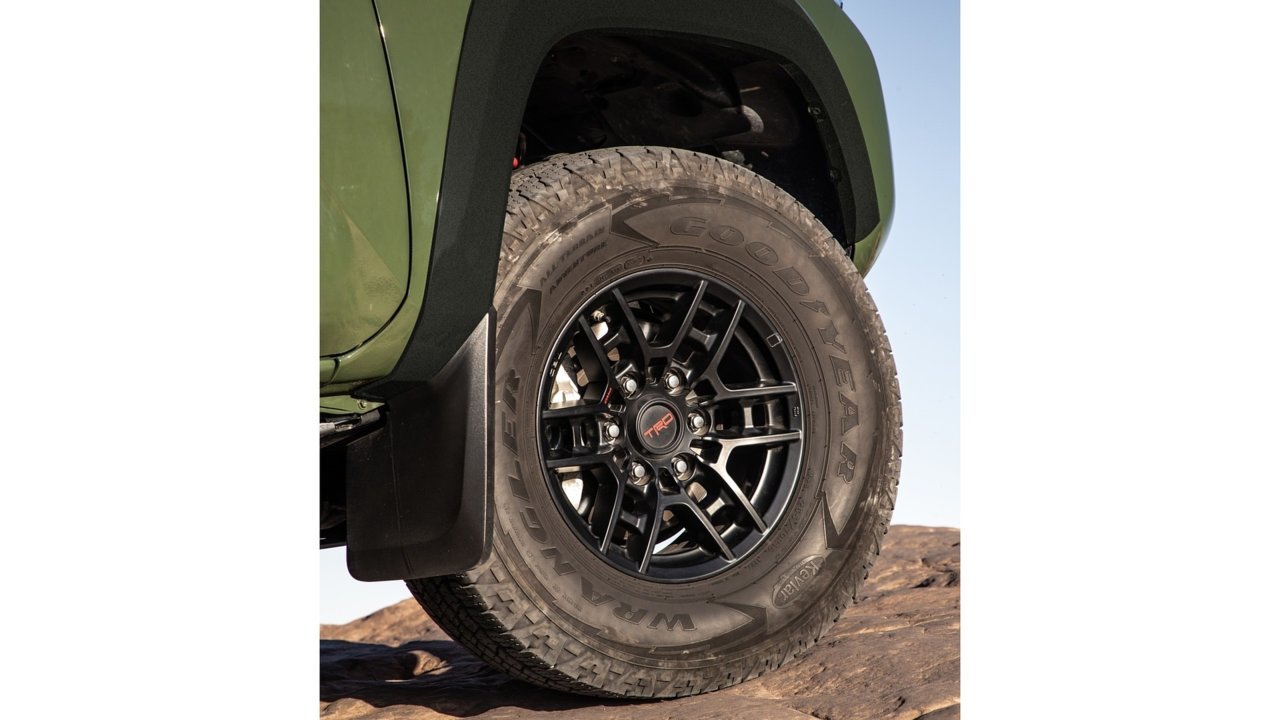 2020_Toyota_Tacoma.jpg