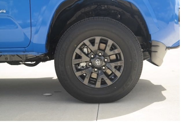 2020sr5Wheel.jpg
