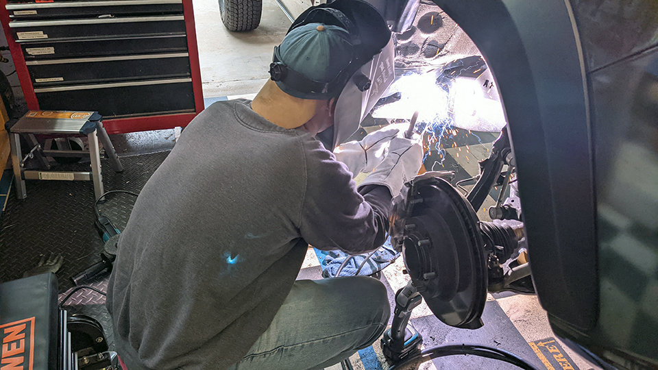 2021-08-22 CMC 04 Welding small.jpg