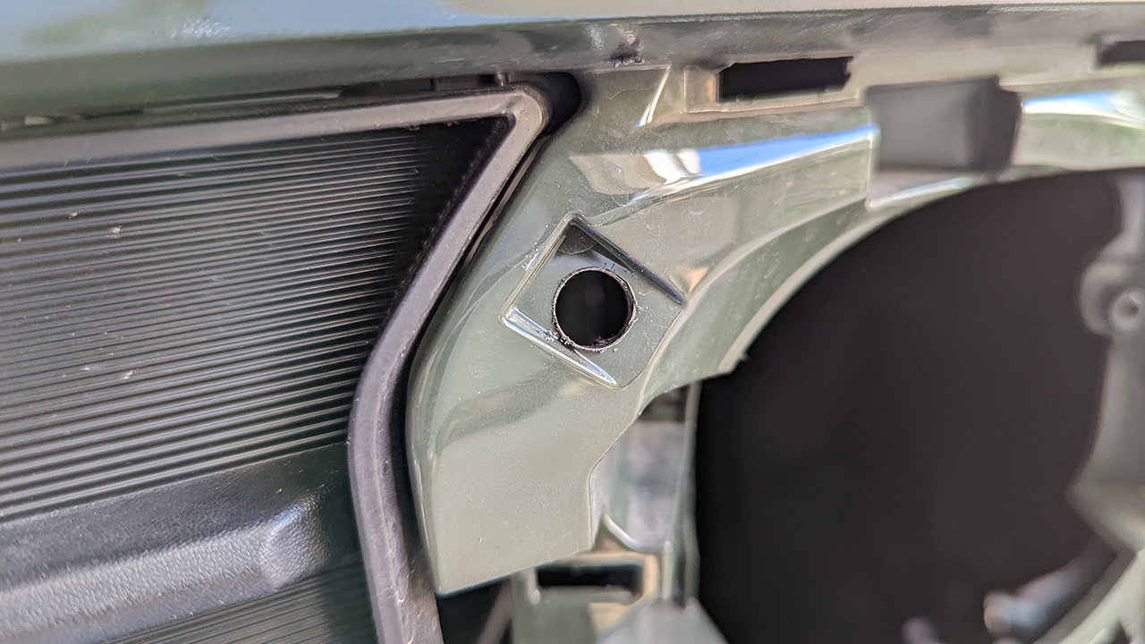 2021-11-10 Amber Fog Light Install 14.jpg