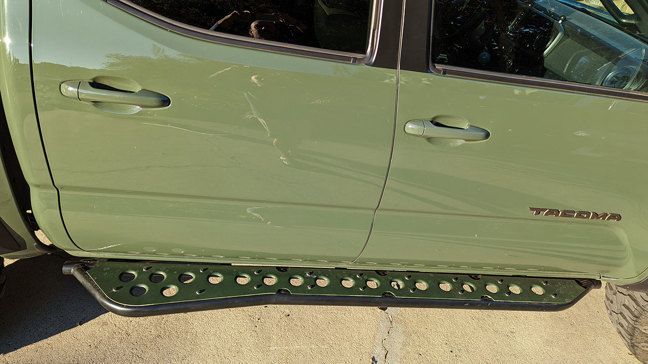 2021-11-10 Rock Sliders 06 - passenger side.jpg