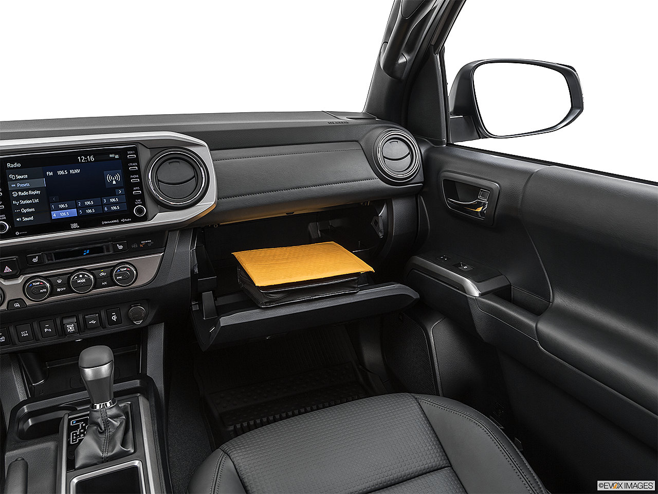 2021-toyota-tacoma-4x4-trd-pro-4dr-double-cab-5-0-ft-sb-6m-130-large.jpg