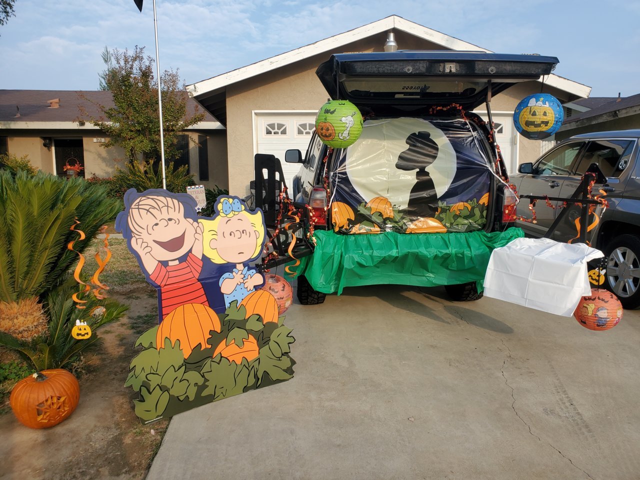 Trunk or Treat World