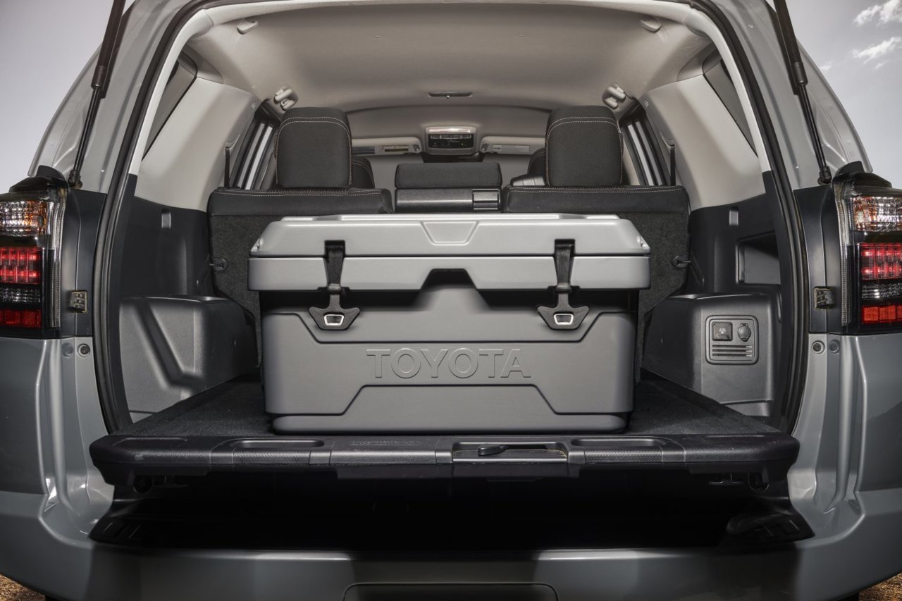 2021_Toyota-4RUNNER-TRAIL-EDITION-COOLER_002-1500x1000.jpg