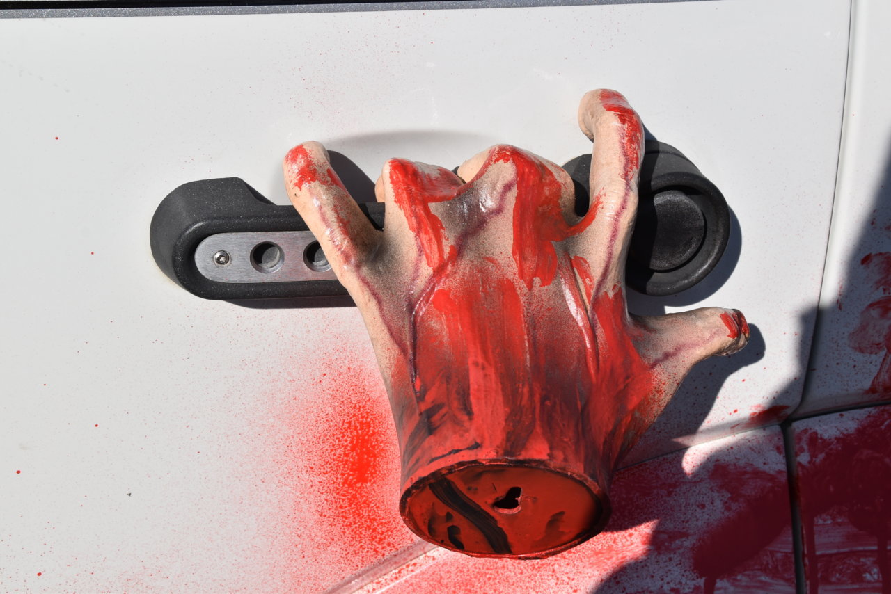 2021HalloweenCarShow 030.jpg