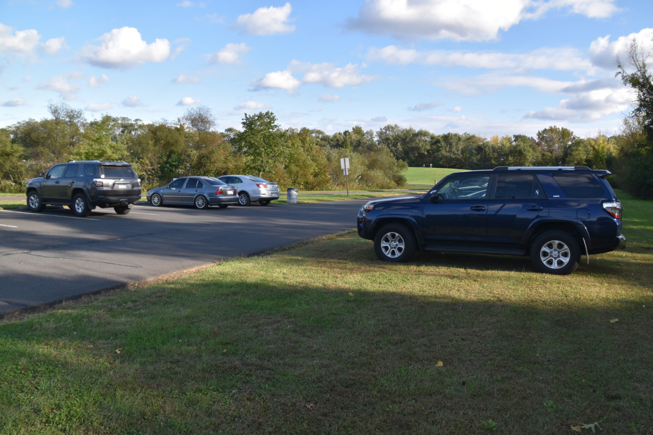 2021HalloweenCarShow 423_edit.jpg