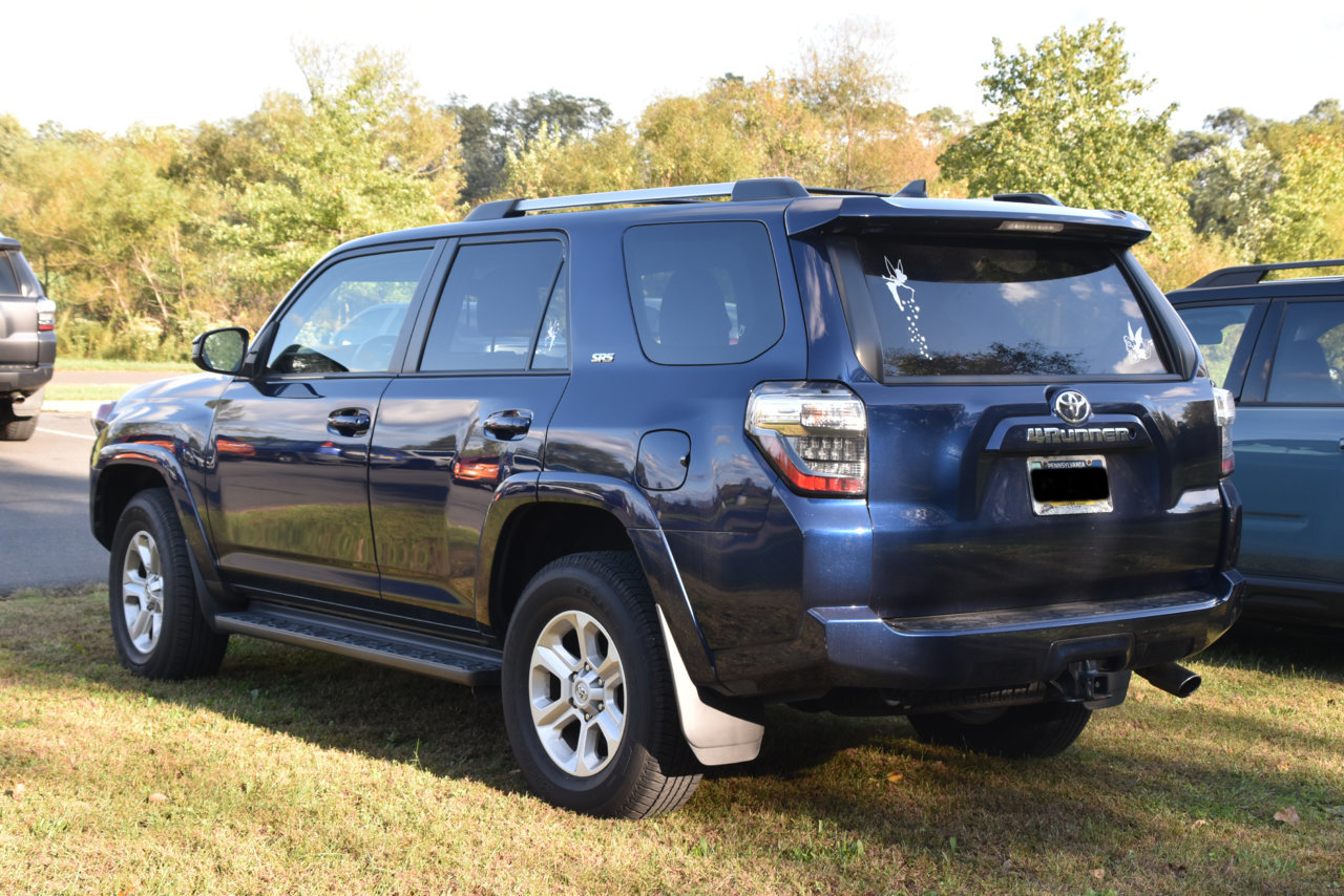 2021HalloweenCarShow 424_edit.jpg