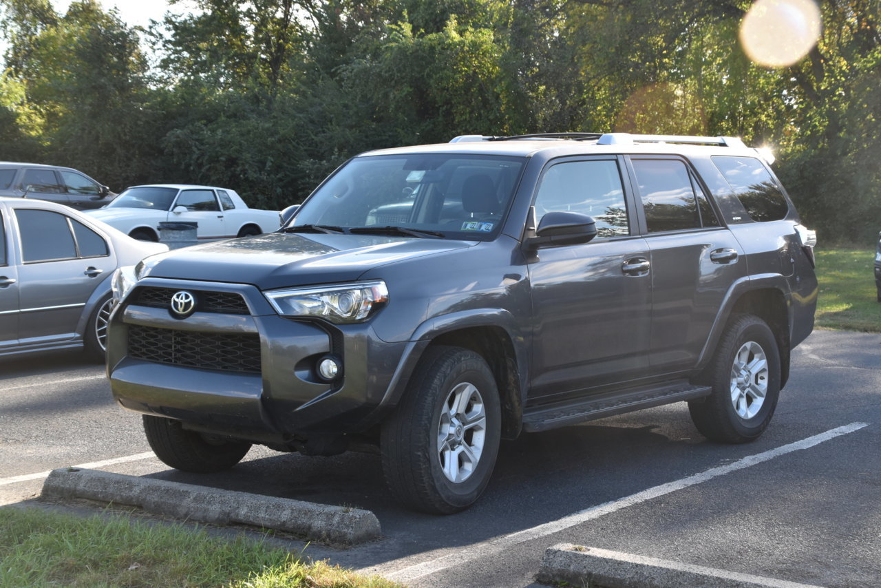 2021HalloweenCarShow 434.jpg