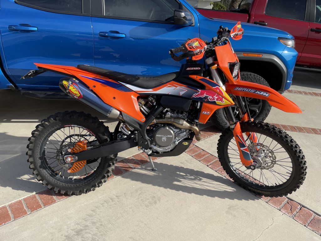 2022 500EXC.jpg