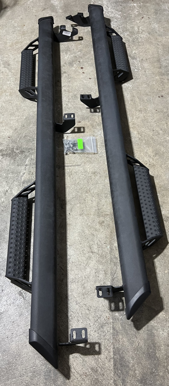 2022 6.20 Predator steps.jpg