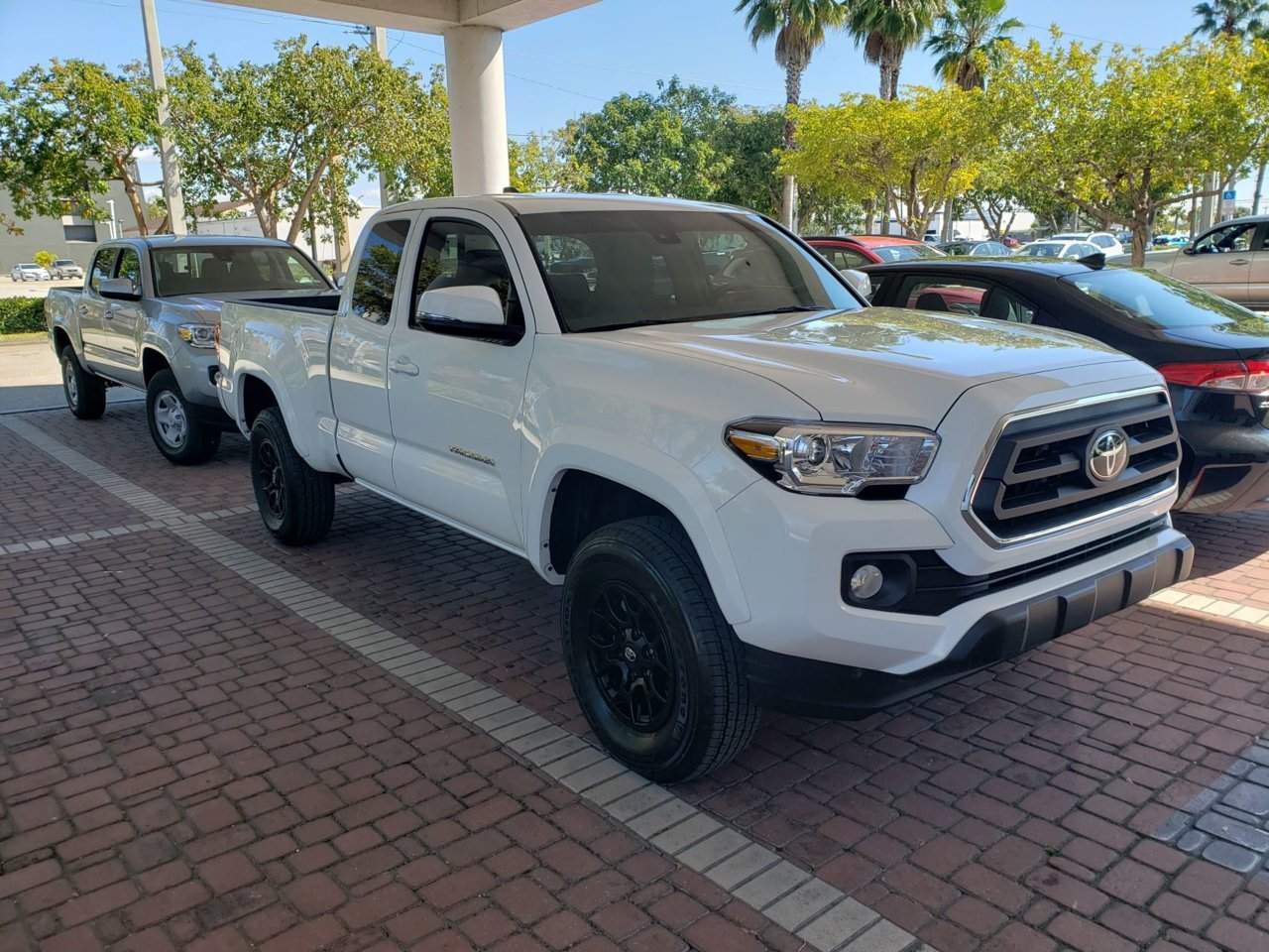 2022 Tacoma SR5 V6 Access Cab.jpg