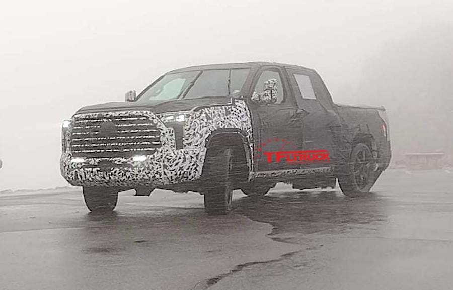 2022-toyota-tundra-prototype.jpg