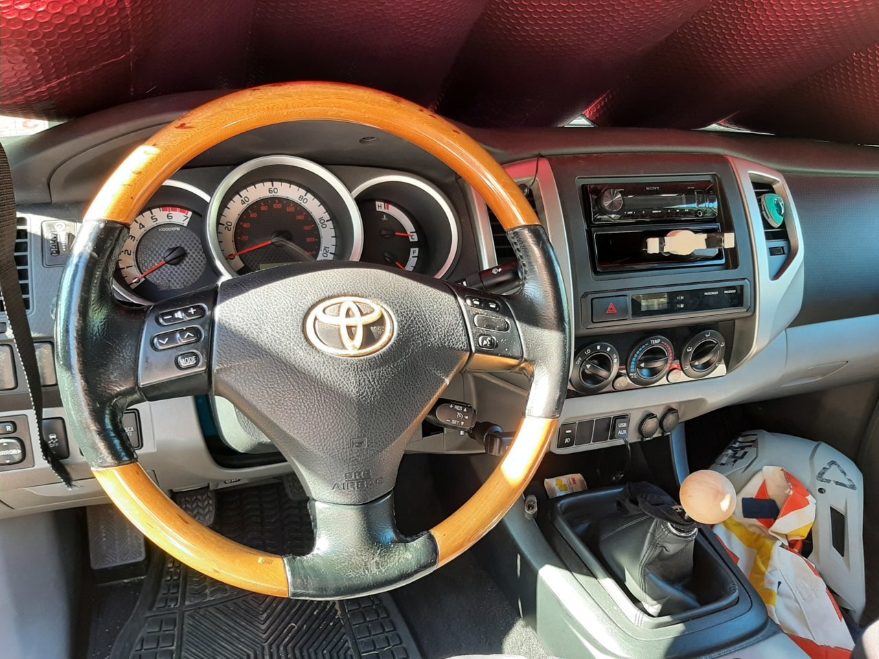 Toyota solara deals steering wheel size