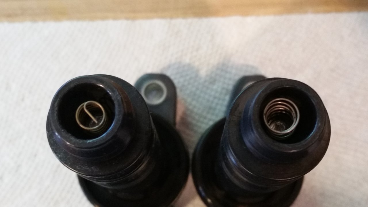 Replacing spark plug boot / spring