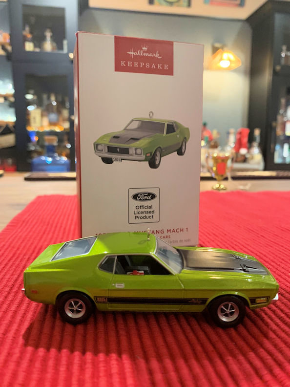 2023 Classis Car Ornament.jpg