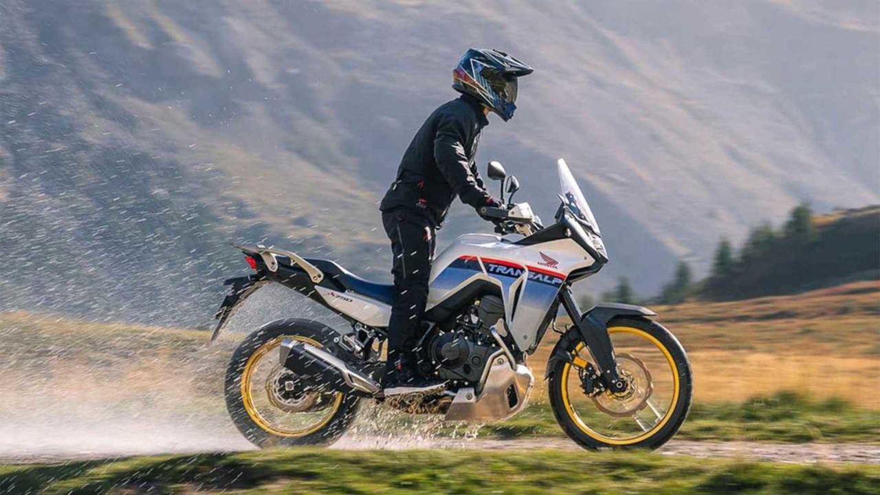 2023-honda-xl750-transalp---dirt.jpg
