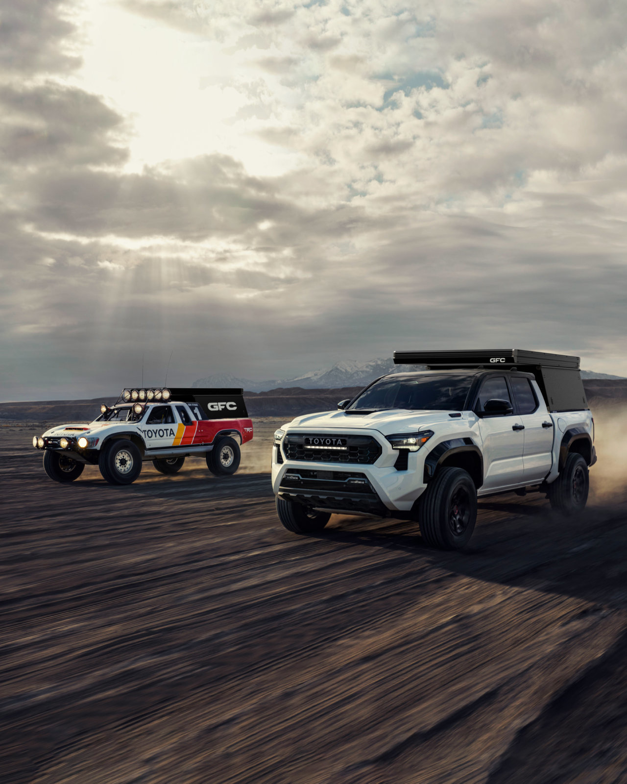 2023-tacoma-racer-photo4x5.jpg