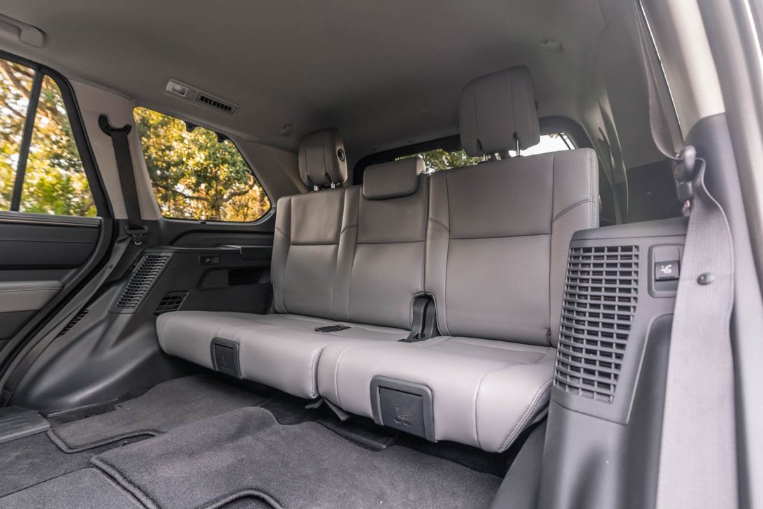 2023-toyota-sequoia-limited-029.jpg
