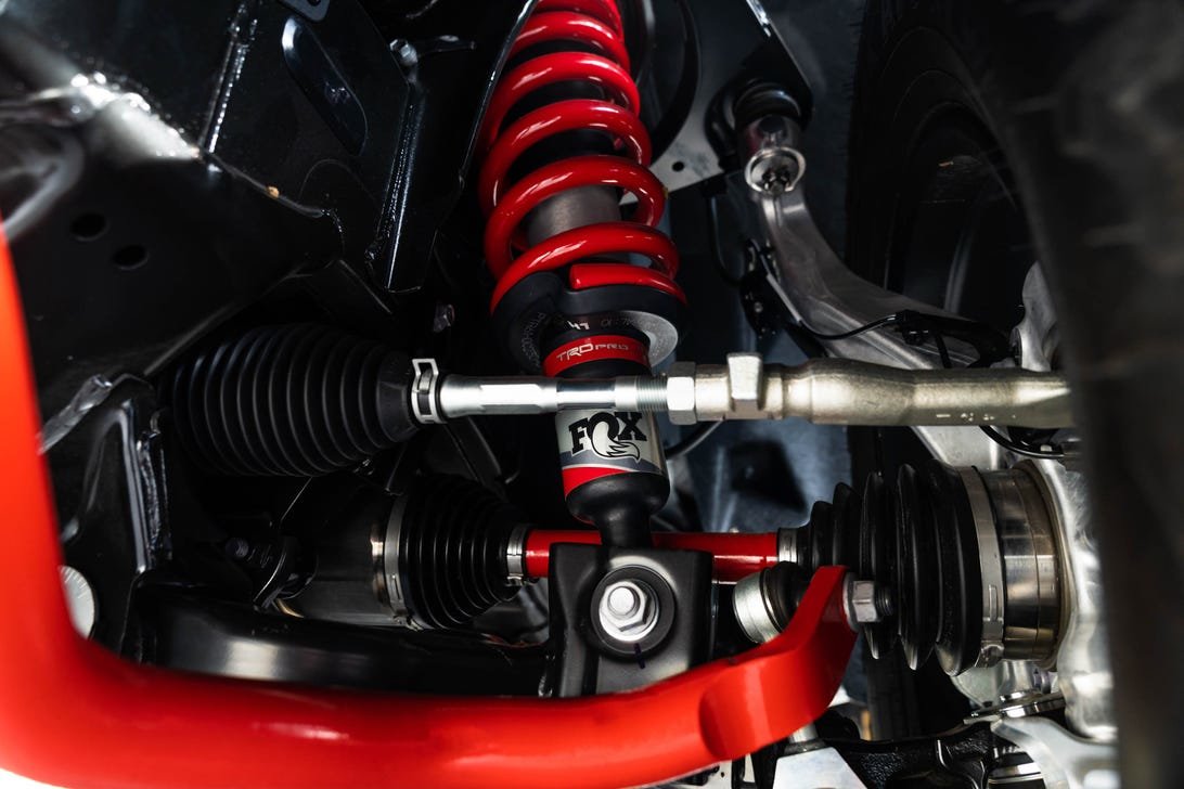 2023-toyota-sequoia-trd-pro-048.jpg