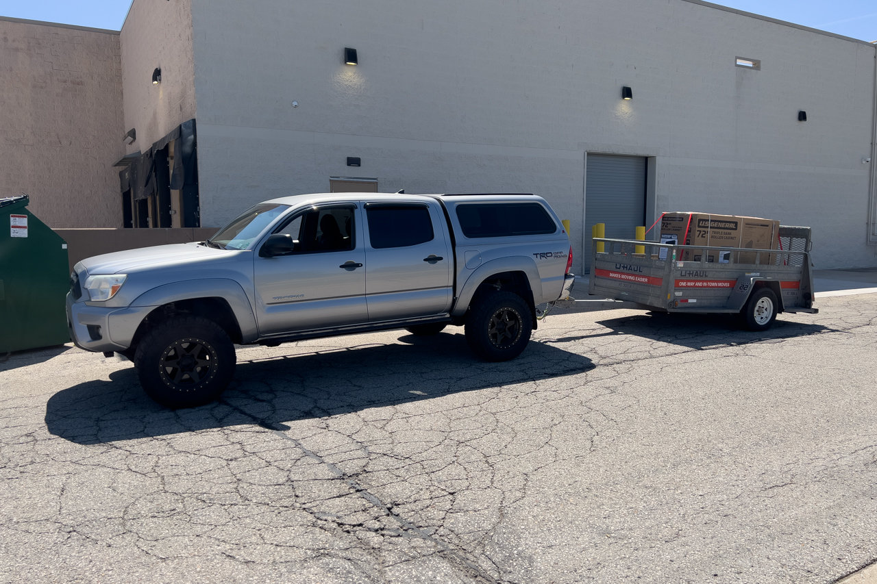 20230526-tacoHarborFreightPickup-01.jpg