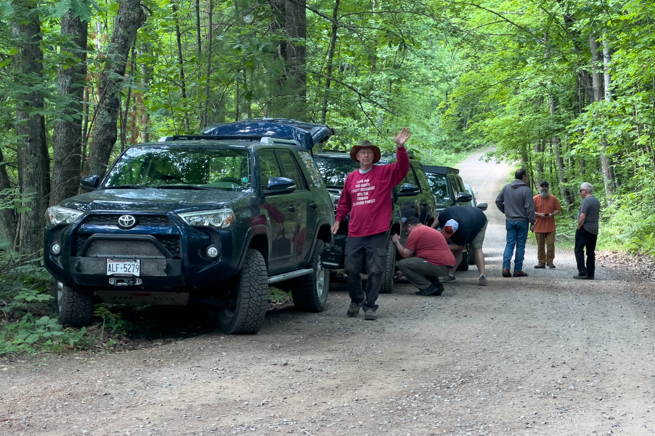 20230610-tacoBearpawOffroading-01.jpg