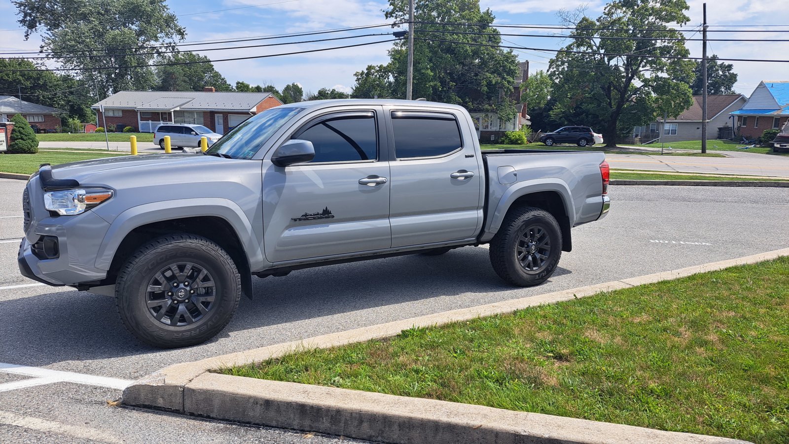 265/75r16 stock height or leveled with stock wheels let’s see it ...