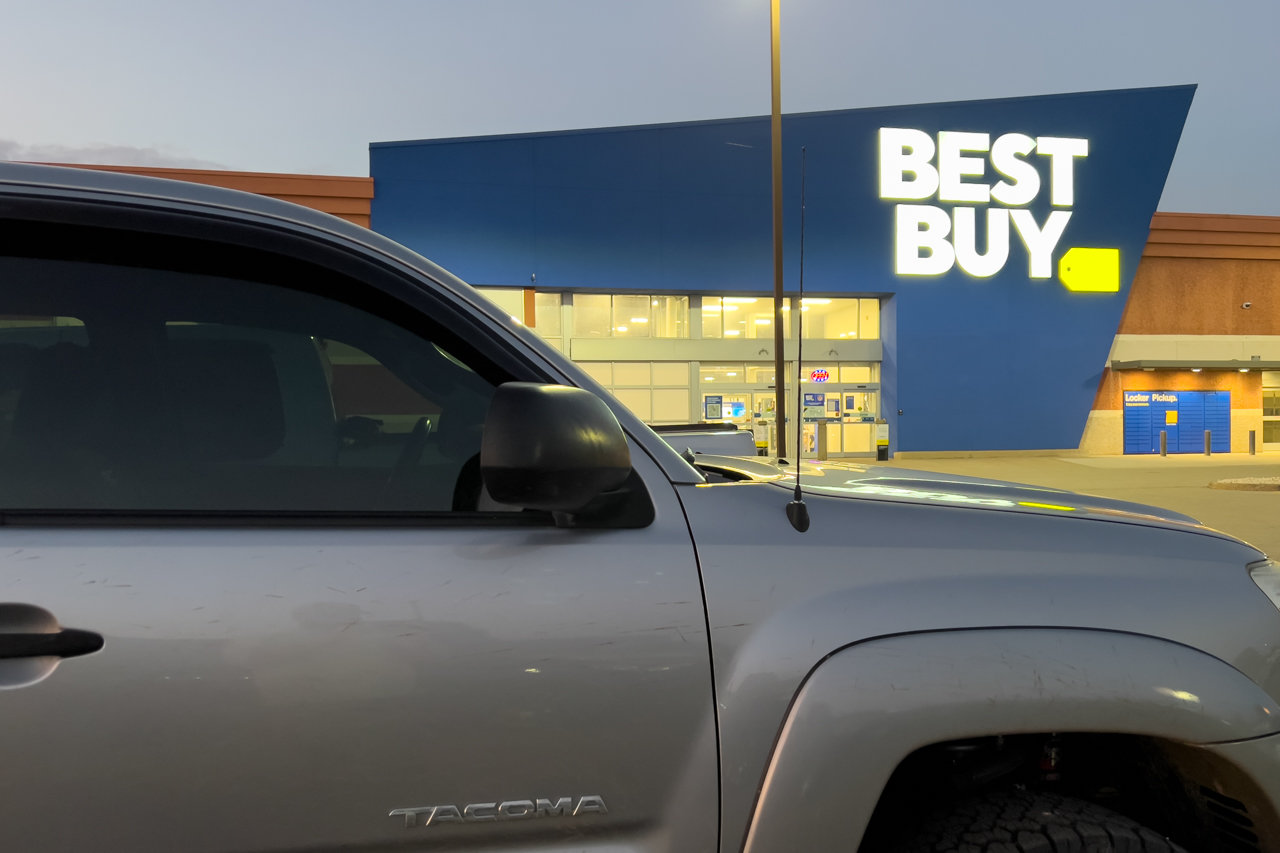 20230928-tacoBestBuyAppleton-01.jpg