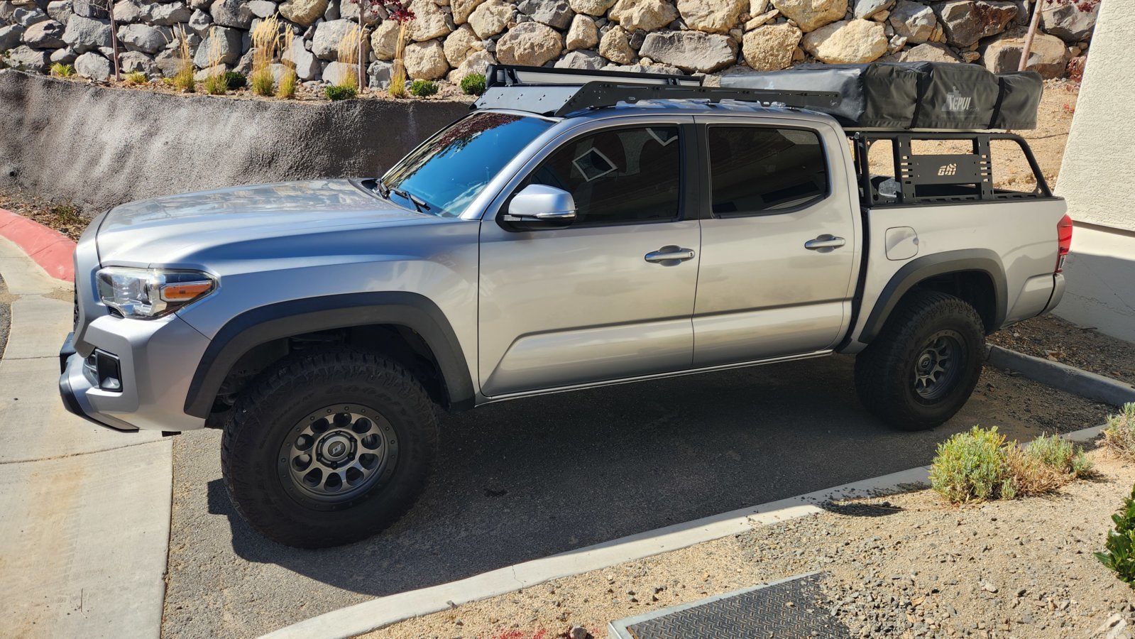 3rd Gen part out - Tacoma Double Cab Prinsu Roof Rack - $500 SOLD ...