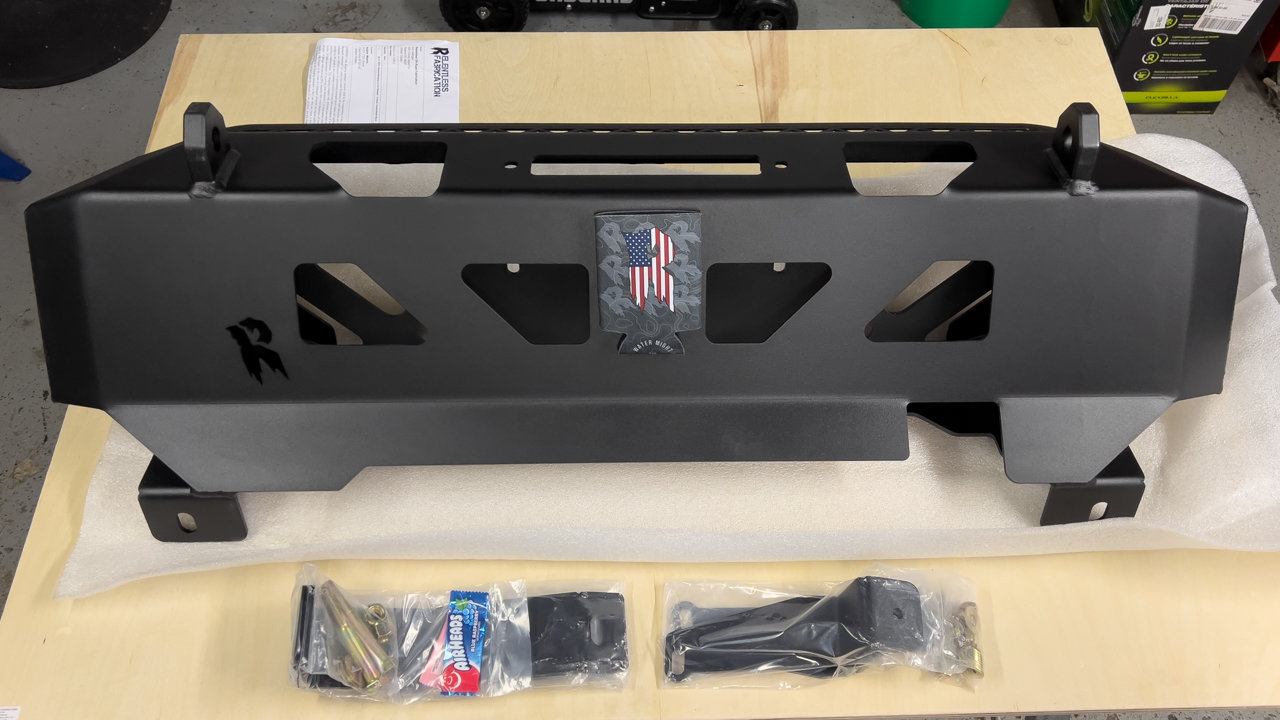 20231201-tacoRelentlessUnpacked-02.jpg