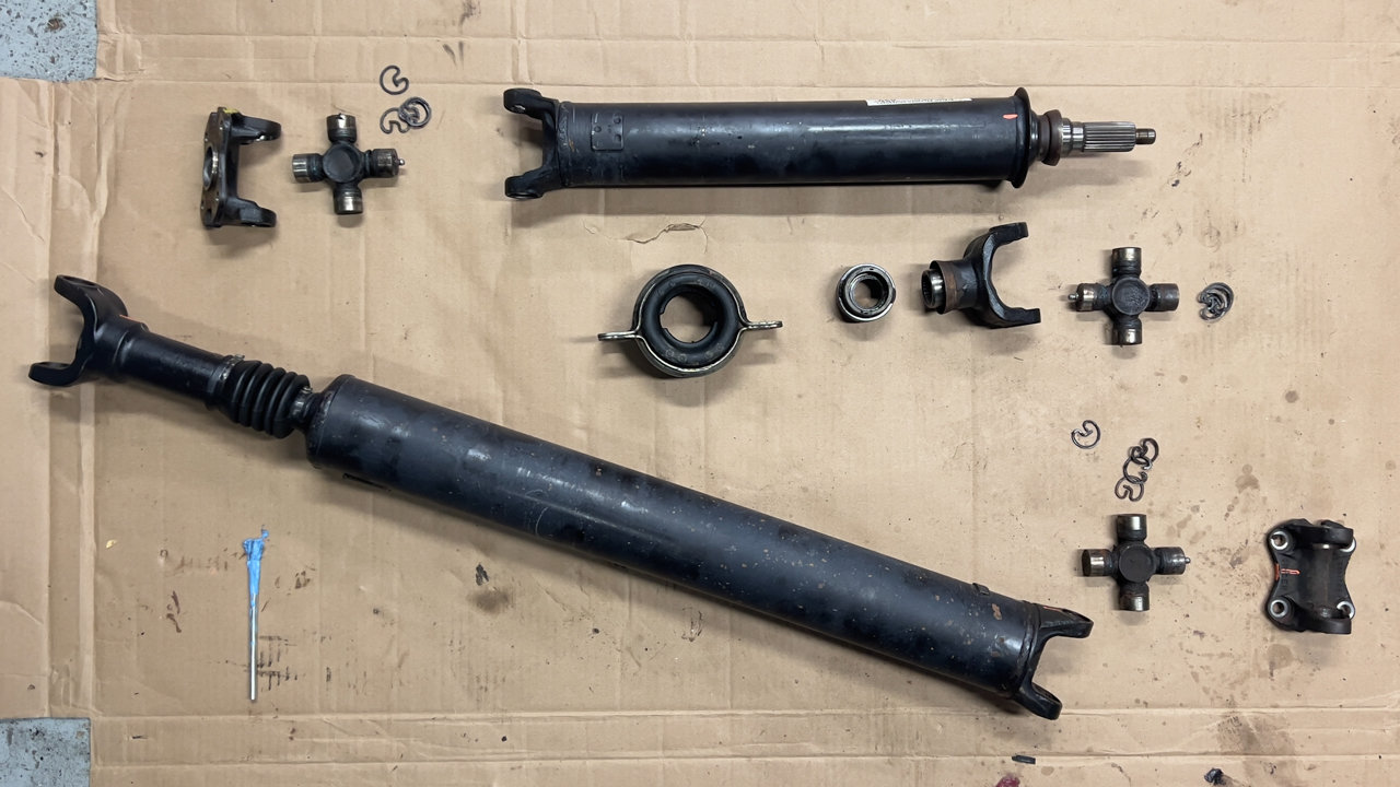 20231226-tacoDriveshaftDisassembled-01.jpg