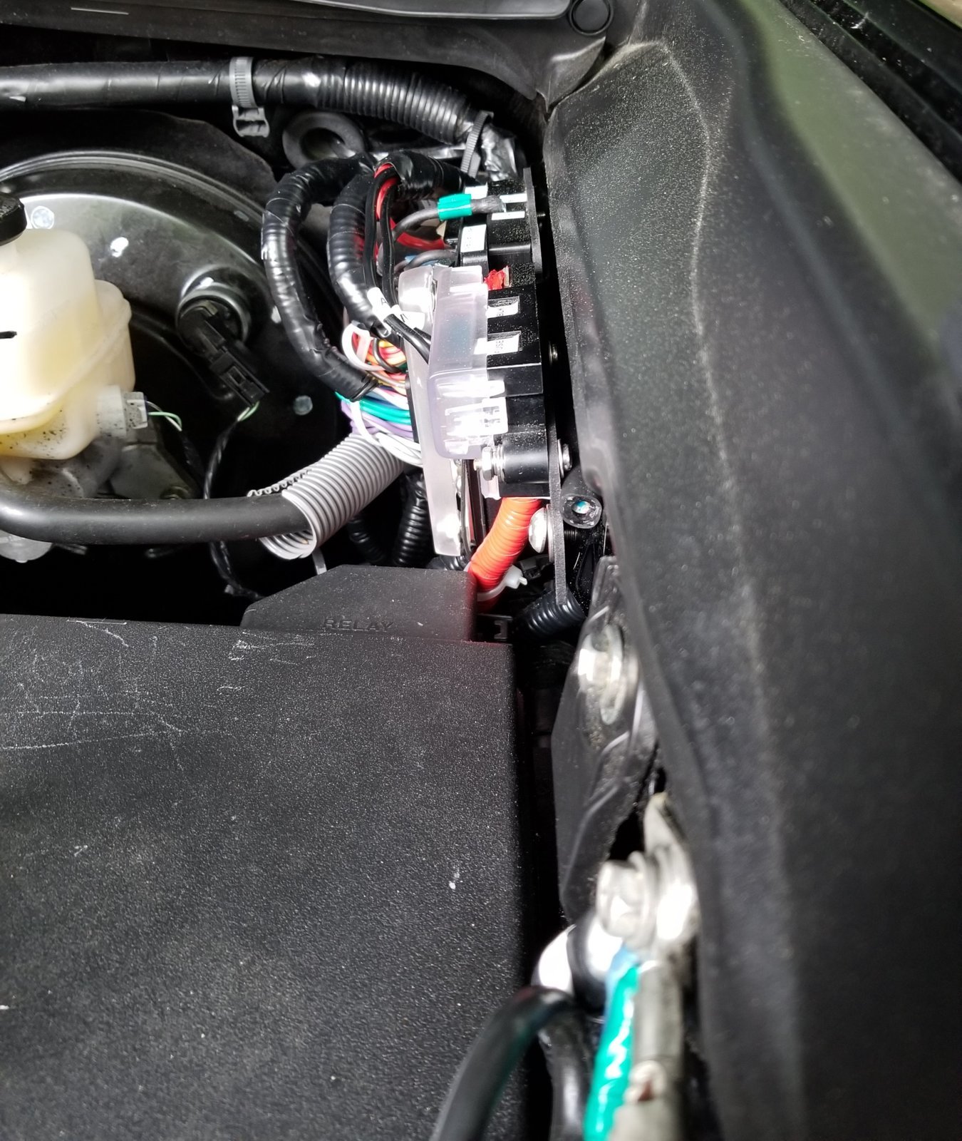 2023_Tacoma_Sport_4x4_6MT_AC_SwitchPros_9100_Load_Center_Simplified_Increased_Angle_3.jpg