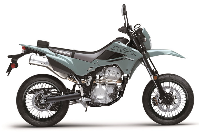 2024-Kawasaki-KLX300SM-4.jpg
