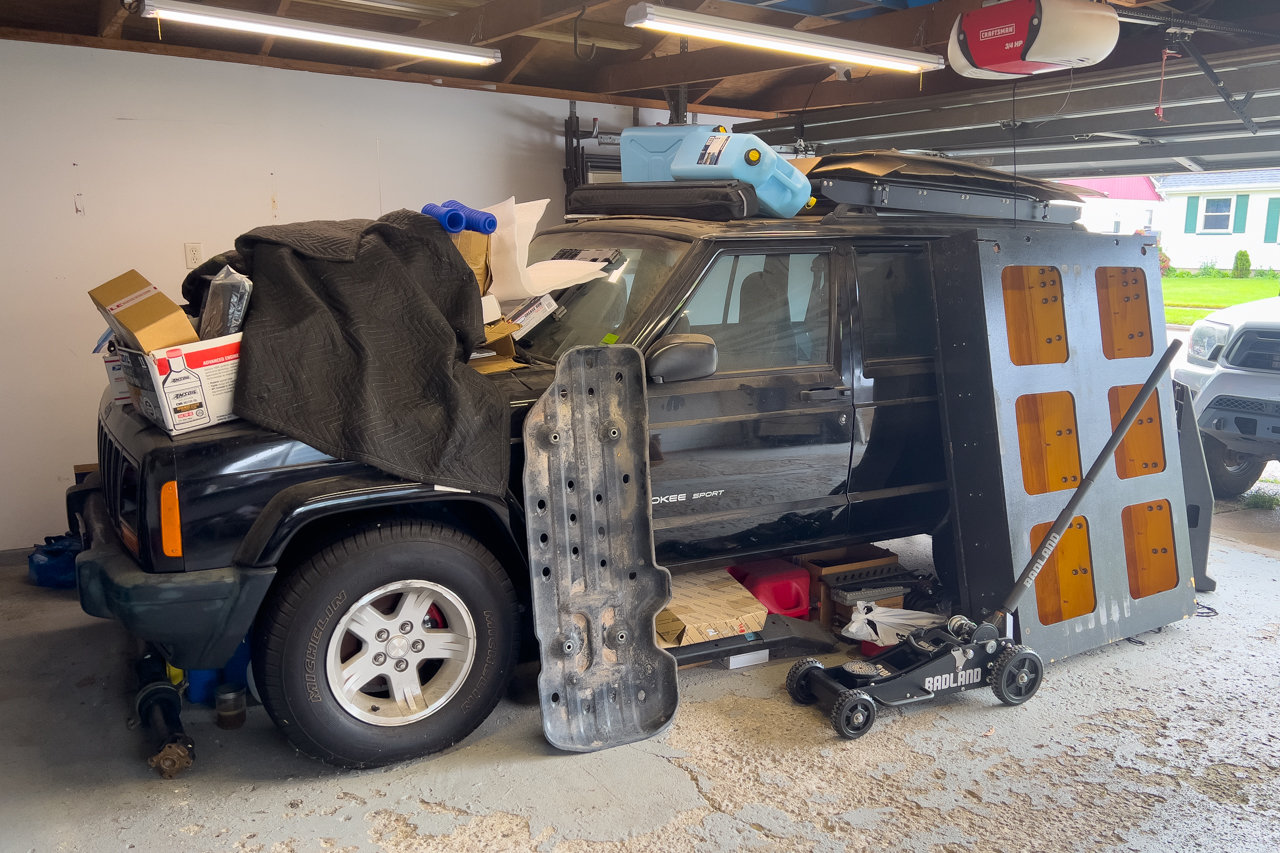 20240608-tacoJeepInAHeep-01.jpg