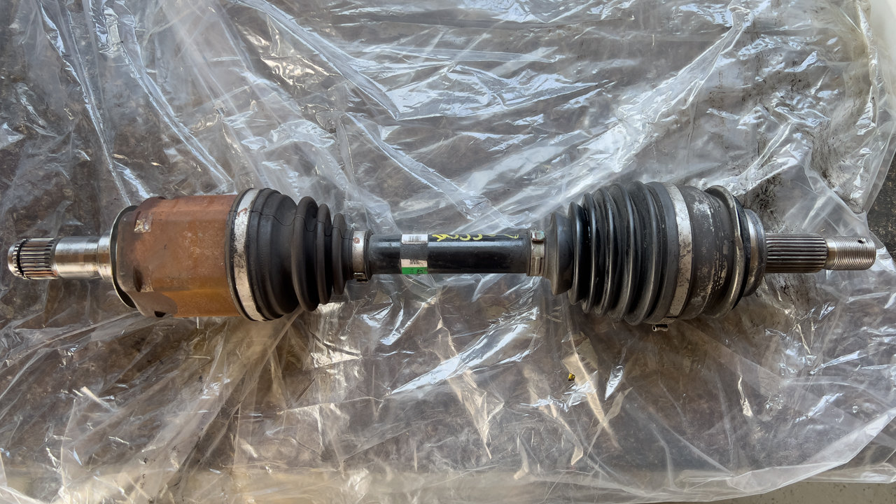 20240727-tacoSpareCVAxle-01.jpg