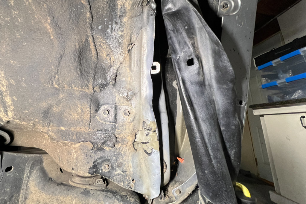 20240923-tacoFlatDriverPinchWeld-01.jpg