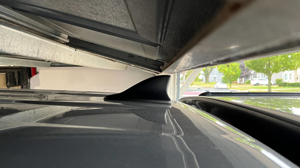 20240924-tacoGarageSharkfin-01.jpg