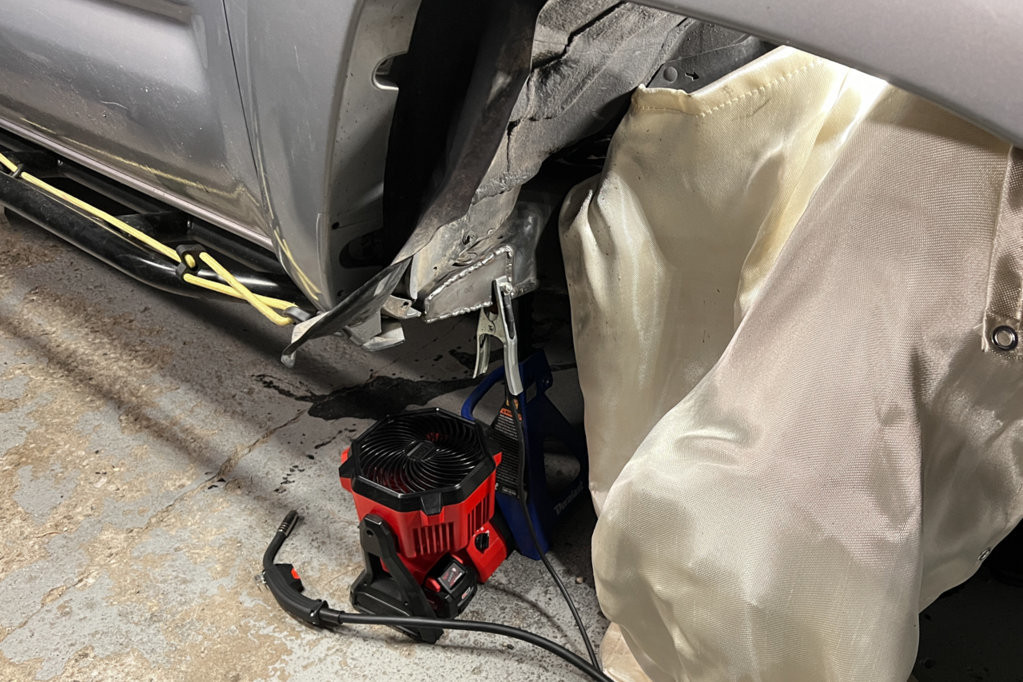 20240924-tacoPrCMCwelding-01.jpg