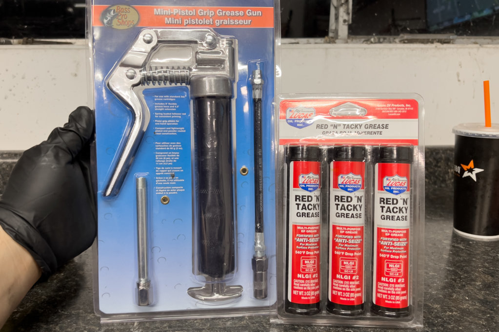 20240930-tacoMiniGreaseGun-01.jpg