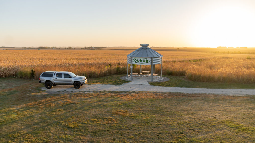 20241004-tacoHawkeyePoint-02.jpg