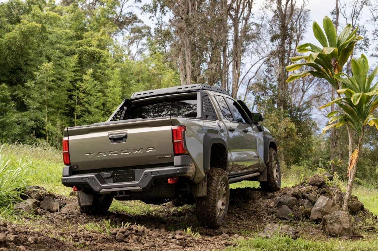 2024_Toyota_Tacoma_Trailhunter_018-1536x1020.jpg