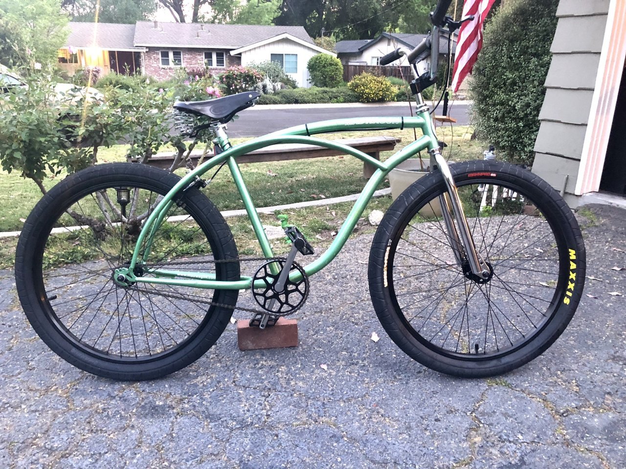 Madwagon best sale beach cruiser