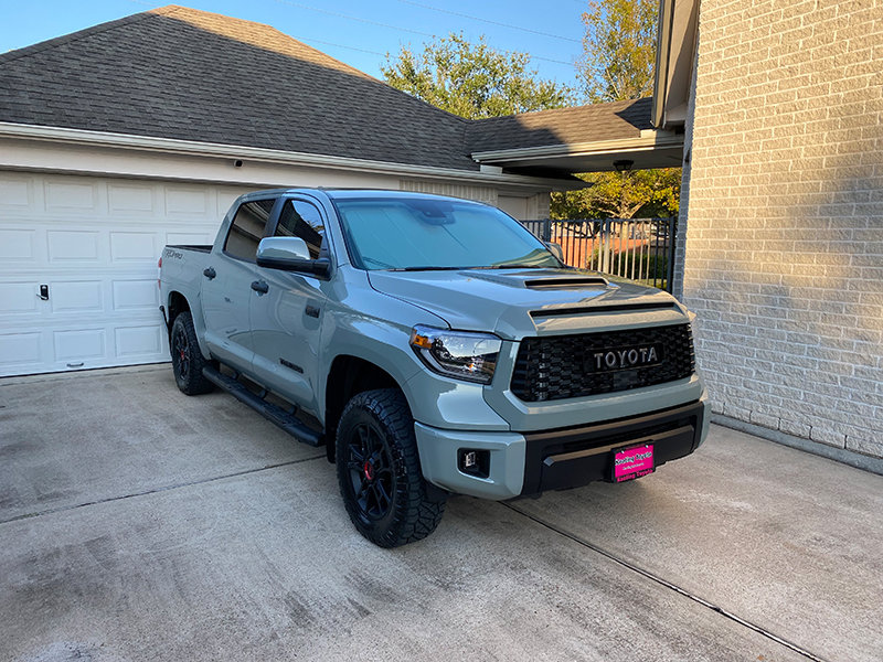 21Tundra.jpg