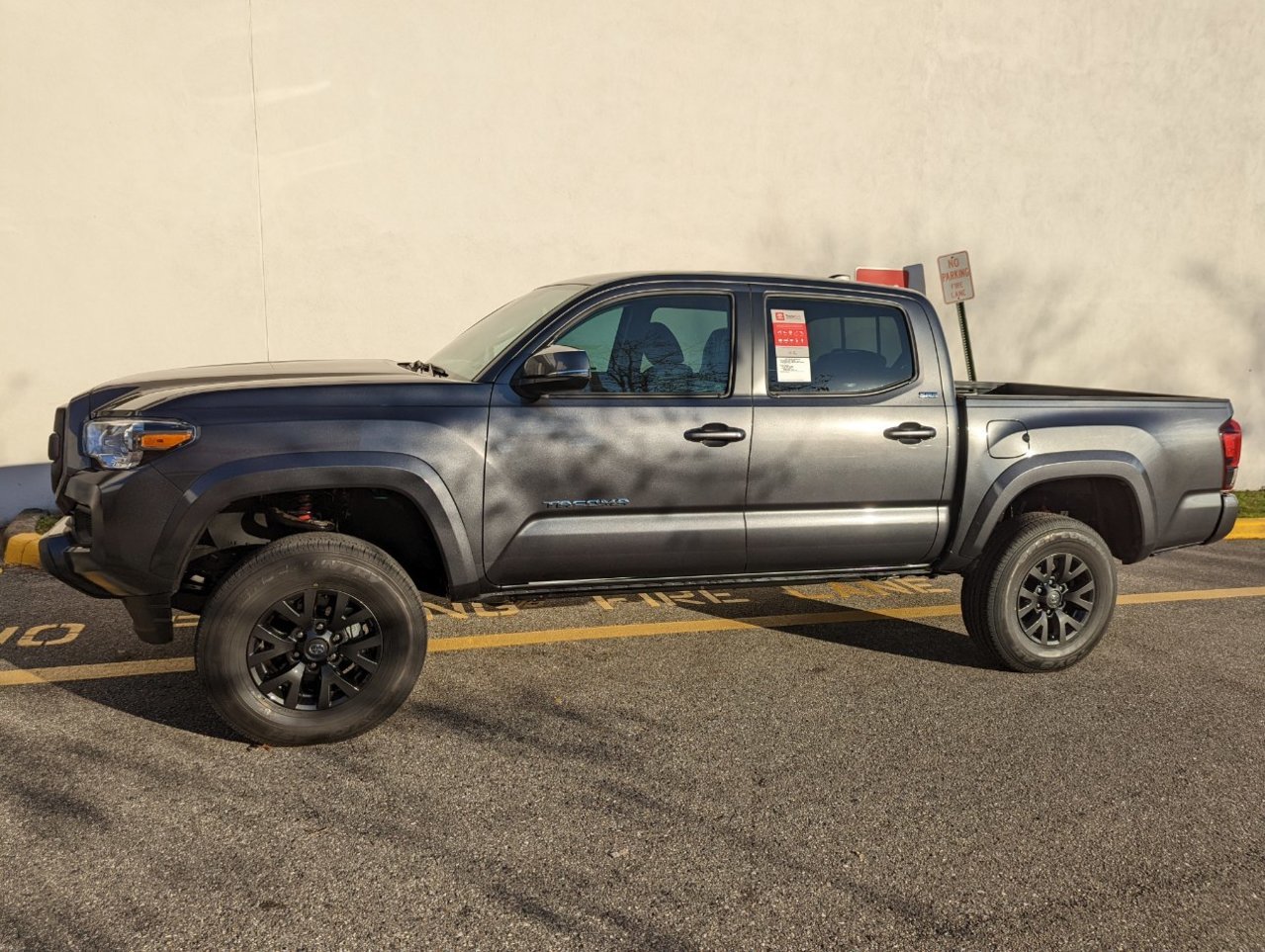 22 tacoma.jpg