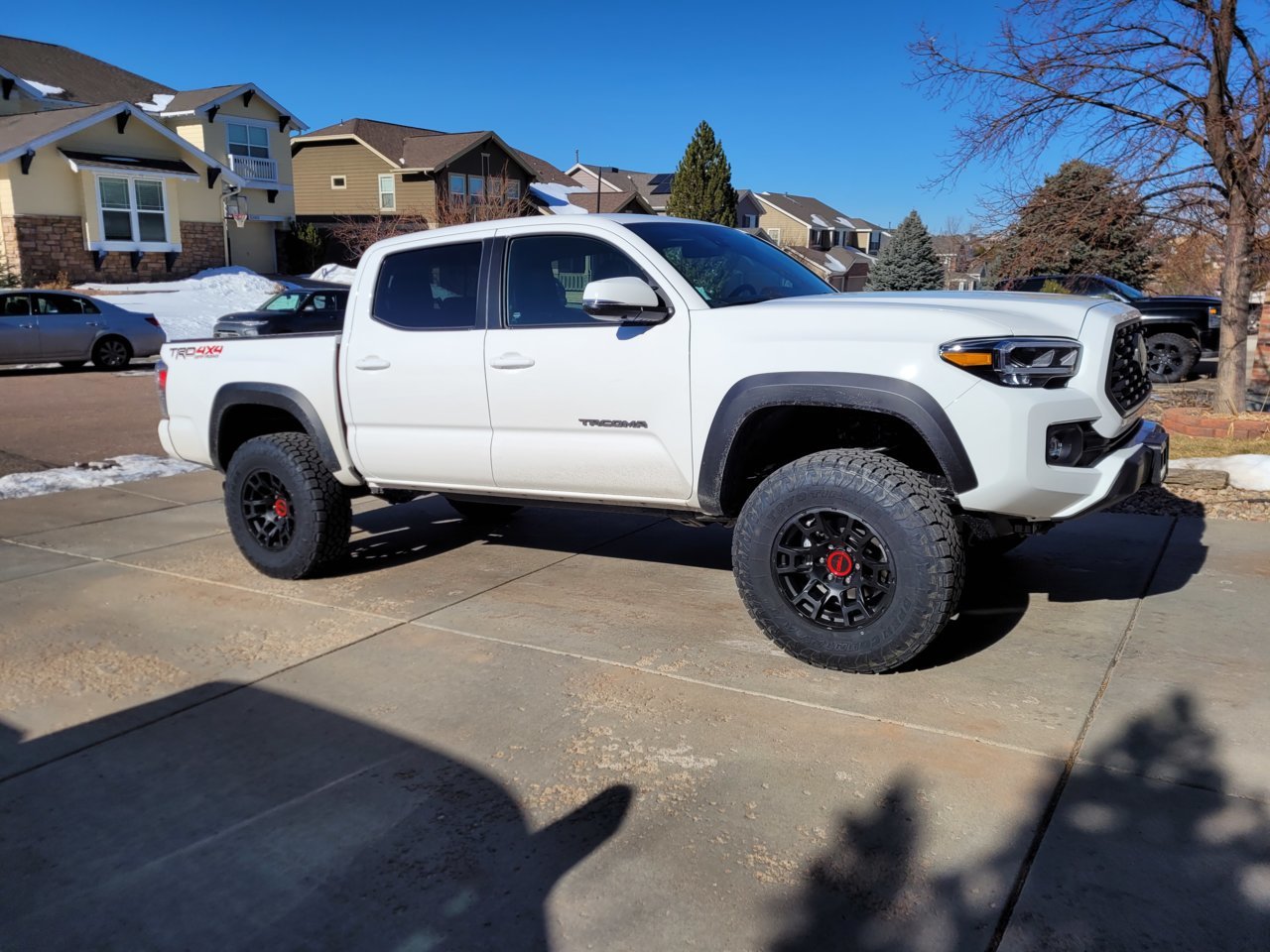 22 tacoma lifted final.jpg