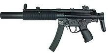 220px-Heckler_Koch_MP5_de9c4af2b3bf0e12b259834c5568fd8a81226b73.jpg