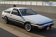 220px-Toyota_Corolla_GT_AE86_Trueno_hatchback.jpg